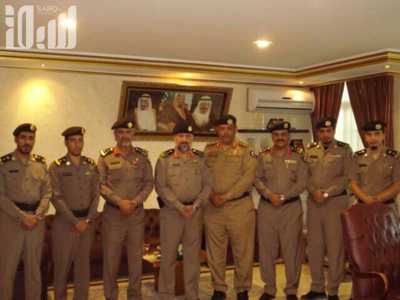 مُدير شرطة الطائف يُقلّد سبعة ضُباط رُتبهم الجديدة