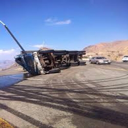 مُنعطف "الشعيراء" القاتل يهدد المركبات ويلتهم سالكيه